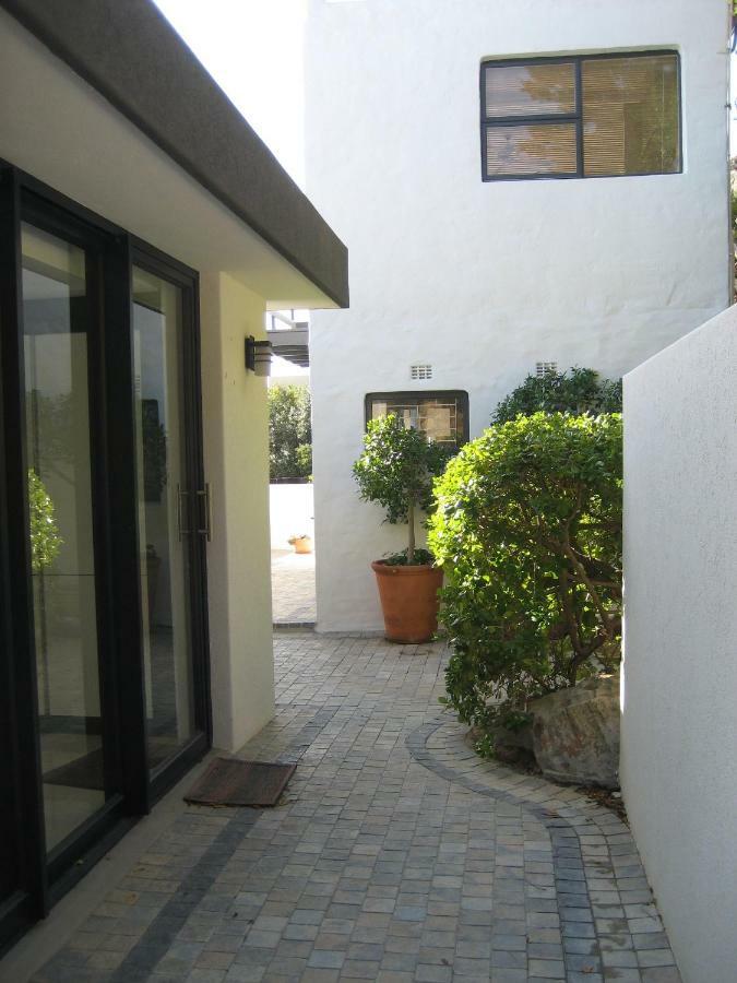 Camps Bay Cosy Accommodation Ciudad del Cabo Exterior foto